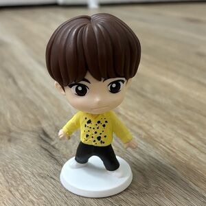 2025 McDonald’s BTS Tiny Tan Happy Meal Toy